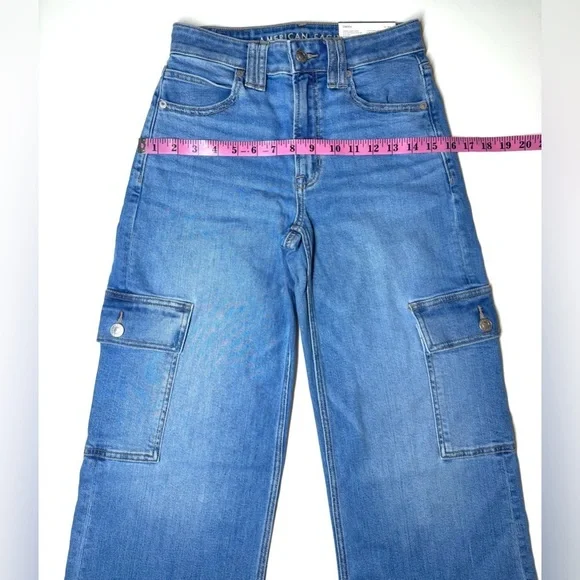 American Eagle Women's Dreamy Drape Super High Rise Baggy Wide Leg Jeans Size-24